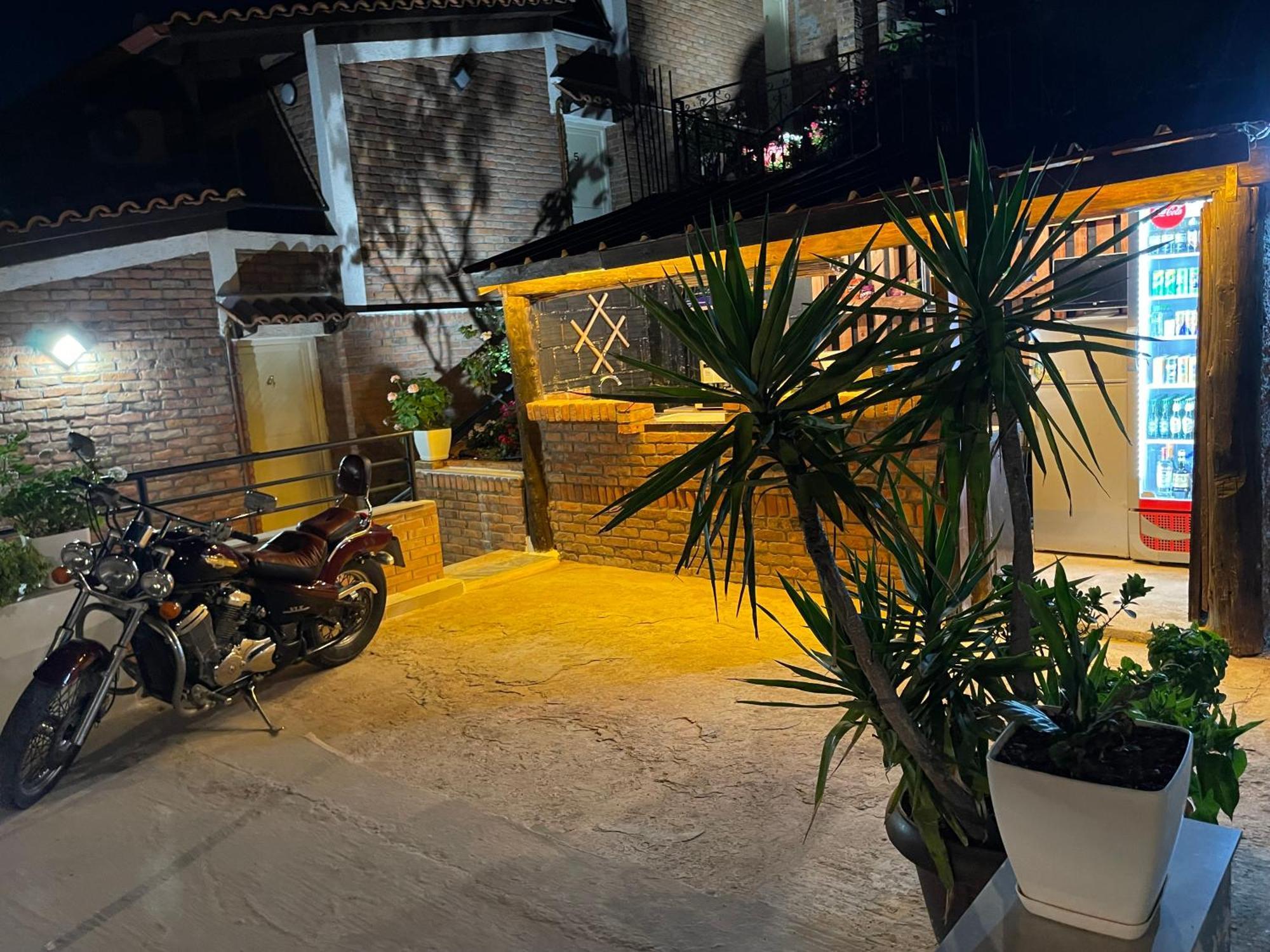 Hotel Kappa3 Villas Kanine Екстер'єр фото